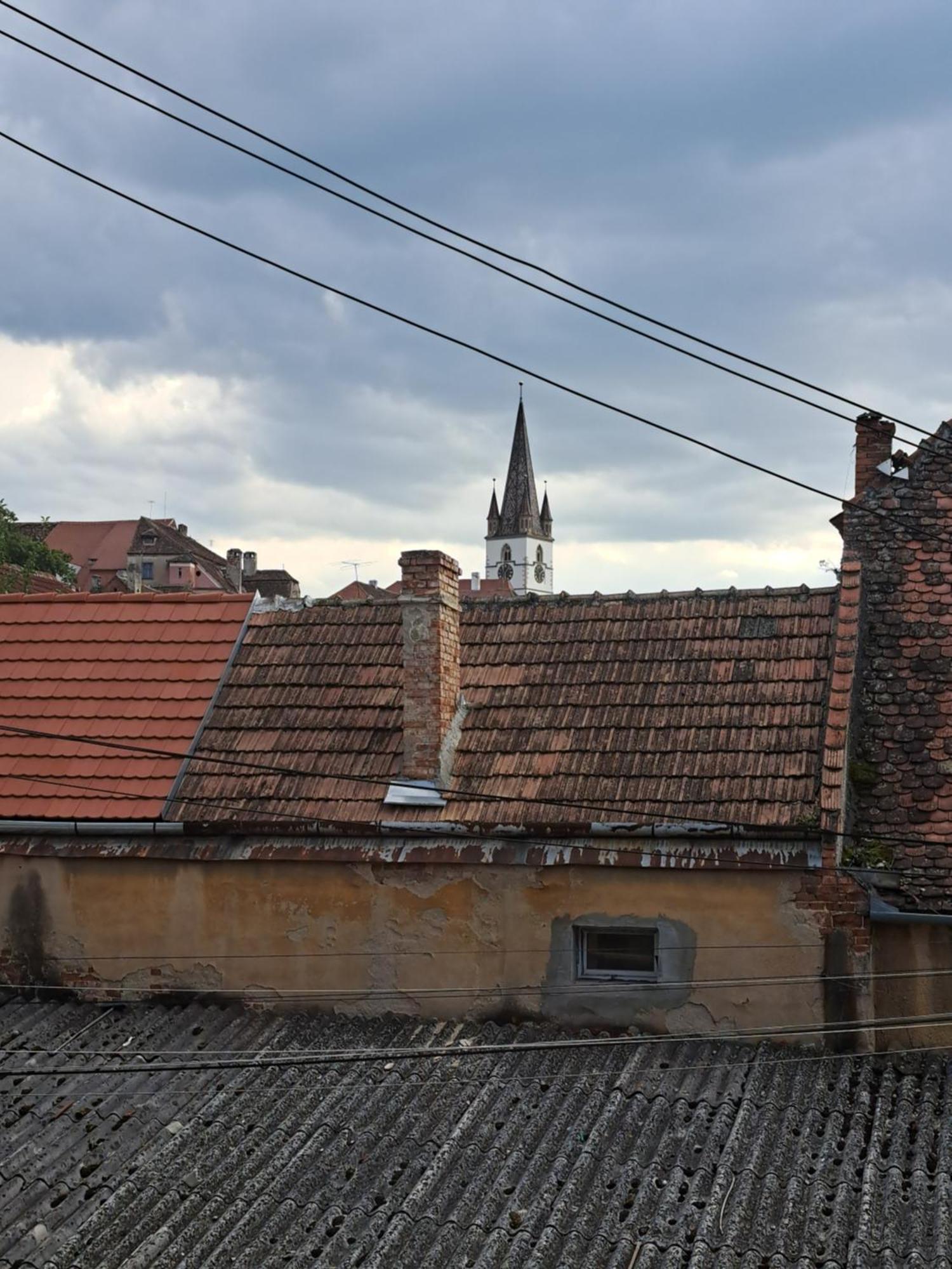 Free Garage In The Center-Delicia 4 Studio! Sibiu Extérieur photo